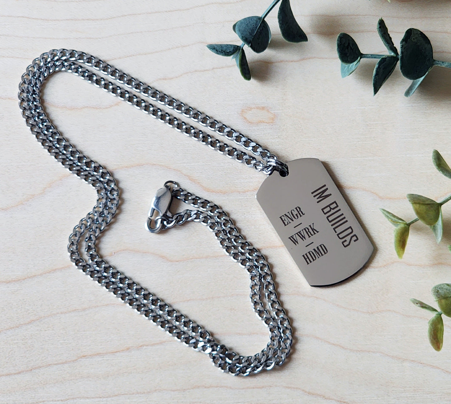 Cuban chain with Personalized Dog Tag