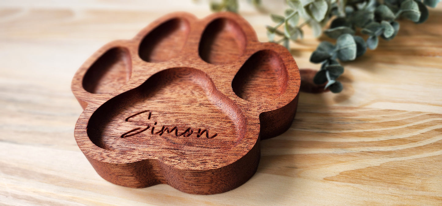 Personalized dog paw valet tray