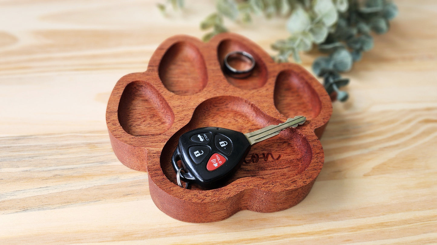 Personalized dog paw valet tray